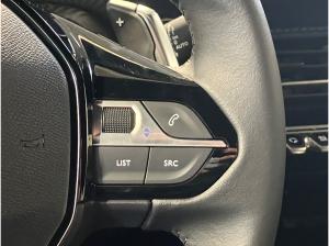 Peugeot 2008 1.2 136 A llure ACC+LED+SHZ+KlimaA+PDC+AUT