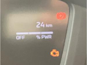 Peugeot 2008 1.2 136 A llure ACC+LED+SHZ+KlimaA+PDC+AUT