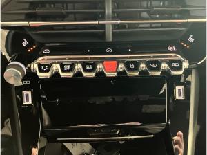 Peugeot 2008 1.2 136 A llure ACC+LED+SHZ+KlimaA+PDC+AUT