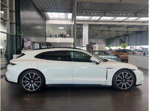 Porsche Taycan GTS Sport Turismo
