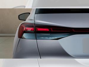 Audi Q4 e-tron 45 e-tron S line AHK ACC AHK AUT Kam.