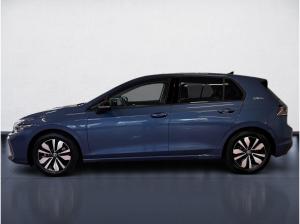 Volkswagen Golf 1.5 eTSI Goal DSG Matrix AHK Navi ACC RFK