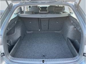 Skoda Octavia Combi Selection 1.5 TSI ACT Einparkhilfe