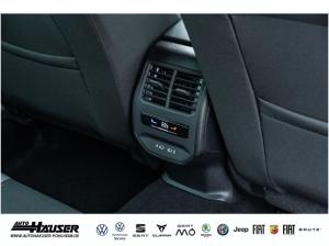 Seat Leon Road Edition 1.5 eTSI DSG NAVI KAMERA PARK ACC MATRIX-LED