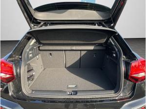 Audi Q2 advanced 35 TFSI S tronic NAVI RFK SHZ PDC