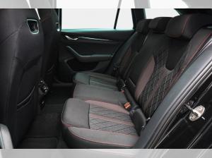 Skoda Octavia Combi 2.0 TSI DSG RS*HUD*MATRIX*CANTON*AHK*PANO