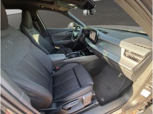 Audi Q3 SUV TFSI S line LED Plus Navi Pano AHK Rü 19"
