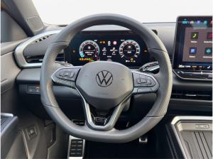 Volkswagen T-Roc R-Line 1.5 l eTSI OPF 7-Gang-Doppelkupplungsgetriebe DSG