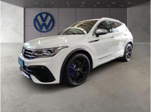 Volkswagen Tiguan 2.0 TSI DSG 4M. R Akrapovic Pano Harman Kardon Navi IQ.Light DCC DAB+