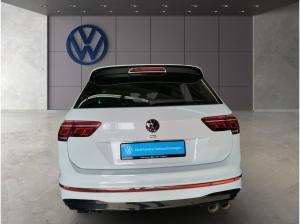 Volkswagen Tiguan 2.0 TSI DSG 4M. R Akrapovic Pano Harman Kardon Navi IQ.Light DCC DAB+