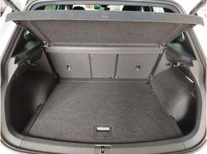 Volkswagen Tiguan 2.0 TSI DSG 4M. R Akrapovic Pano Harman Kardon Navi IQ.Light DCC DAB+