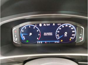 Volkswagen Tiguan 2.0 TSI DSG 4M. R Akrapovic Pano Harman Kardon Navi IQ.Light DCC DAB+