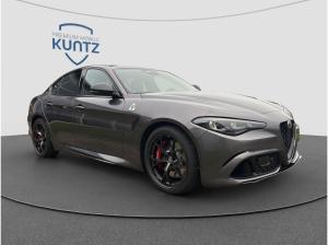 Alfa Romeo Giulia Quadrifoglio 2.9 V6 SOFORT VERFÜGBAR!