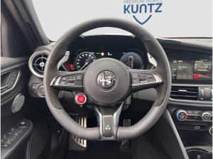 Alfa Romeo Giulia Quadrifoglio 2.9 V6 CARBON AKRAPOVIC