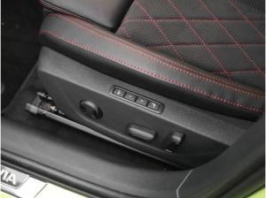 Skoda Octavia RS 2.0 TSI DSG "Sonderlack Pistachio-Grün"