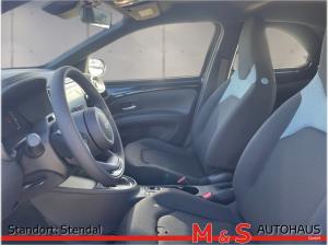 Toyota Aygo X 1.5 Hybrid Active