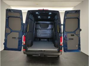 Volkswagen Crafter 35 Kasten MR HD Aut. Preisvorteil 11778€
