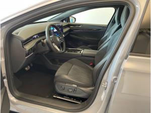 Volkswagen ID.7 Tourer Pro S / 86 kWh AHK
