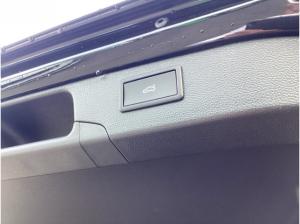Skoda Superb Combi 2.0 TDI DSG 4x4 L&K 19'*AHK*ASSIST*