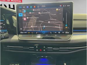 Volkswagen Golf VIII R Black Edition (Kamera.HarmanKardon.Navi) 2.0l TSI DSG 4M