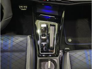 Volkswagen Golf VIII R Black Edition (Kamera.HarmanKardon.Navi) 2.0l TSI DSG 4M