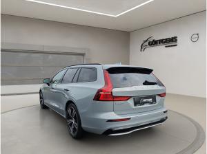 Volvo V60 T8 PLUG-IN PLUS DARK NAVI LED PILOT KAMERA