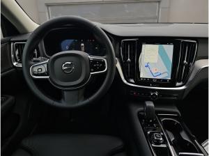 Volvo V60 T8 PLUG-IN PLUS DARK NAVI LED PILOT KAMERA