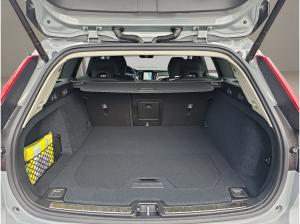 Volvo V60 T8 PLUG-IN PLUS DARK NAVI LED PILOT KAMERA