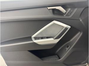Audi Q3 ACC MMI SITZH AHK LED