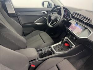 Audi Q3 ACC MMI SITZH AHK LED