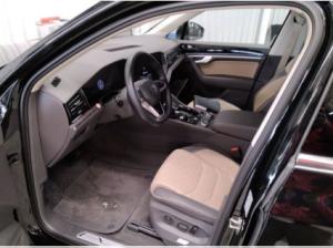 Volkswagen Touareg Elegance 3.0 TDI 8-AUTOMATIK 4-MOTION NA