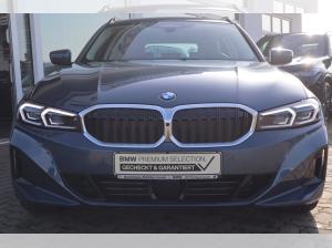 BMW 318 i Touring/360°/DrivingAss.Prof./Head-Up/elektr.Sitze/Adapt.LED/Komfortzug.