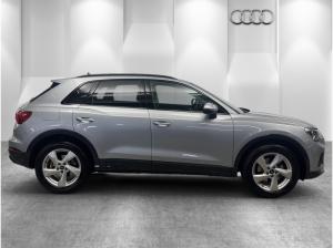 Audi Q3 ACC MMI SITZH AHK LED
