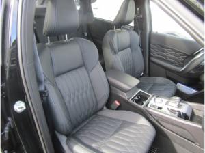 Mitsubishi Outlander Plug-in Hybrid 2.4 Top MJ 25 4WD NAVI LED SHZ ACC RFK FSE SD PDC LRHZ