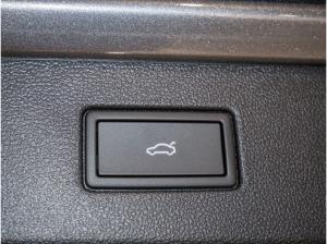 Volkswagen T-Roc R-Line 1.5 l eTSI OPF 7-Gang-Doppelkupplungsgetriebe DSG  !!!Nur noch bis Ende März!!! Nur so lange