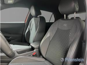 Volkswagen T-Roc TSI DSG R-LINE/BLACK AHK+NAVI+AREA+YORK+36