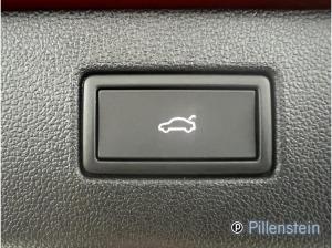 Volkswagen T-Roc TSI DSG R-LINE/BLACK AHK+NAVI+AREA+YORK+36