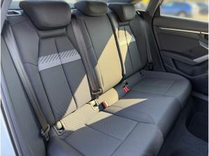Audi A3 Limousine S line 30 TDI LED AHK Klima+ Business Optikp. schw.