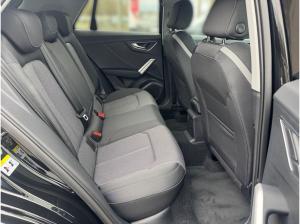 Audi Q2 S line 30 TFSI Matrix LED SHZ AHK Navi+ sound
