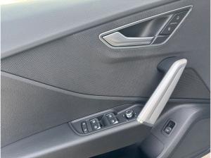 Audi Q2 advanced 30 TFSI Navi+ Assistenzpaket Parken Komfortp.