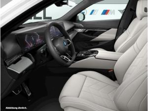BMW i5 eDrive40 Touring M Sport ab 656? Leasing o. A.