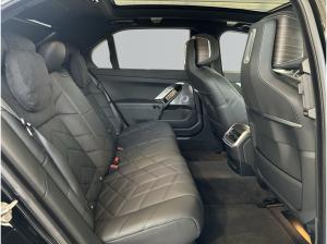 BMW i7 xDrive60 Limousine 649? netto/mtl.*20 *LC Prof.*HUD*Driving+Parking Assist.Prof.*B&W*DAB*Executive L