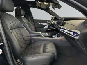 BMW i7 xDrive60 Limousine 649? netto/mtl.*20 *LC Prof.*HUD*Driving+Parking Assist.Prof.*B&W*DAB*Executive L