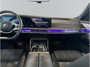 BMW i7 xDrive60 Limousine 649? netto/mtl.*20 *LC Prof.*HUD*Driving+Parking Assist.Prof.*B&W*DAB*Executive L
