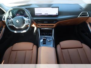 BMW 318 i Touring/360°/DrivingAss.Prof./Head-Up/elektr.Sitze/Adapt.LED/Komfortzug.