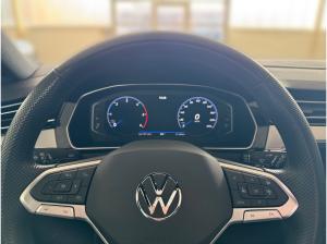 Volkswagen Passat Variant Elegance 2.0TDI DSG +R-LINE+AHK+