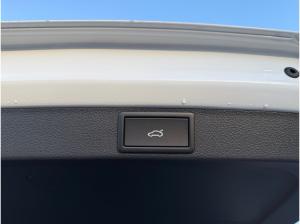 Skoda Octavia Combi 2.0 TDI DSG Selection *AHK*KESSY*