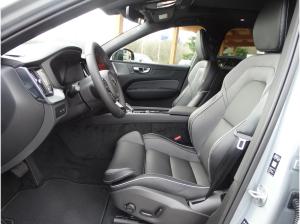 Volvo XC60 T6 AWD Ultra Black Edition