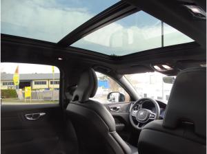 Volvo XC60 T6 AWD Ultra Black Edition