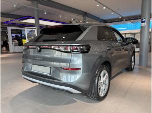 Volkswagen T-Roc Style 1.5 l eTSI OPF 110 kW (150 PS) 7-Gang-Doppelkupplungsgetriebe DSG